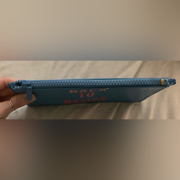 NWOT Kate Spade Pouch - Picture 9 of 9